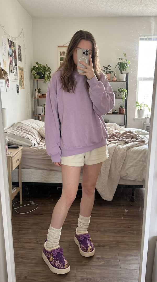 Royal Step Lilac Tower mirror selfie